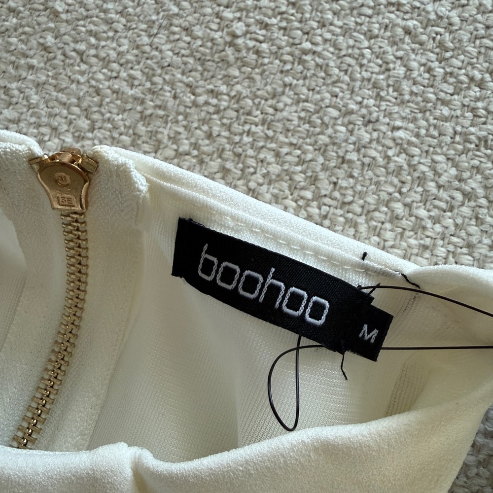 Boohoo White Petite Corset Top (NWT) - Picture 5 of 7